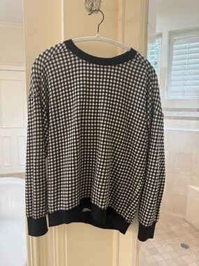 Alice + Olivia Black and White Gingham Crewneck